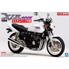 Plastic Kit Aoshima YAMAHA XJR400S WITH CUSTOM PARTS 1994