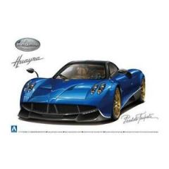 Plastic Kit  Aoshima Pagani Huayra Pacchetto Tempesta 05599