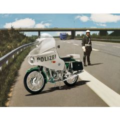 Plastic Kit REVELL BMW R75/5 Police  1/8 scale 07940
