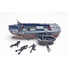 Plastic Kit Revell UDT Boat W/ Frogmen 85-0313 1:35 scale 10313