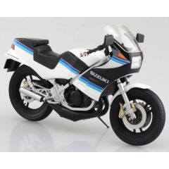 1/12 SUZUKI RG250 GAMMA BLUE & WHITE DIECAST