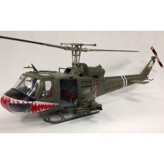UH-1 Huey C 174th Assault Helicopter Co Shark (B&P) 1:18