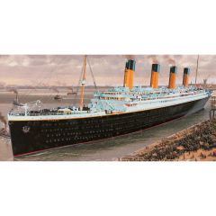 Airfix 1/400 RMS Titanic Gift Set A50146A