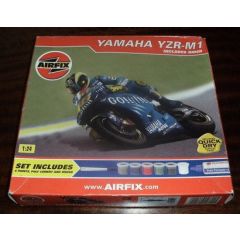Airfix 1/24 Yamaha YZR-M1 includes Rider and paints A92487 Kit