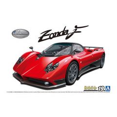 Aoshima 1/24th PAGANI ZONDA F 05 kit 05603