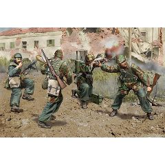 1/35 ITALIAN PARATROOPERS ANZI