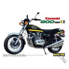 Aoshima 1/12 KAWASAKI 900 SUPER FOUR