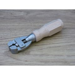 NEW HAND VICE WITH WOODEN HANDLE