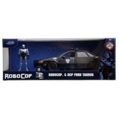 Robocop 1/24 Hollywood Rides 1986 Ford Taurus with Robocop Figure