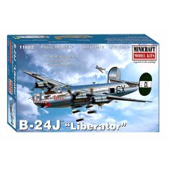 1:72 B24J LIBERATOR 8TH AF USAAF BOMBER