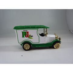 Oxford Die-Cast Limited Edition PG Tips Bullnose Van
