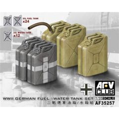 German WWII Fuel & Water Cans Set 1:35