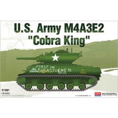 Sherman M4A3E2 Medium Tank Jumbo Cobra King 1:35