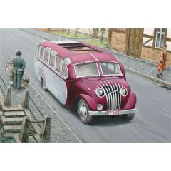 Opel Blitz Omnibus W39 (Late WWII service) 1:72