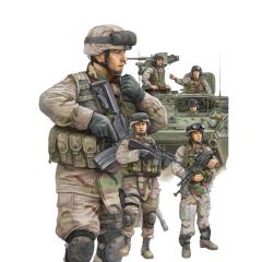 Modern US Army Armour Crewman & Infantry 1:35