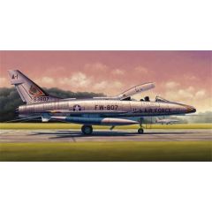 F-100F Super Sabre 1:48