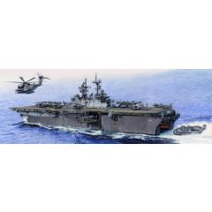 USS Iwo Jima LHD-7 1:350