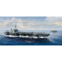 USS Kitty Hawk CV-63 1:700