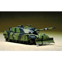 Challenger 2 MBT (KFOR) 1:72