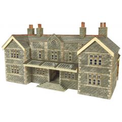 Metcalfe PN920 Mainline Station Booking Hall - N Gauge Card Kit