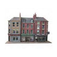 Metcalfe PO205 Low Relief Pub and Shops - 00 Gauge
