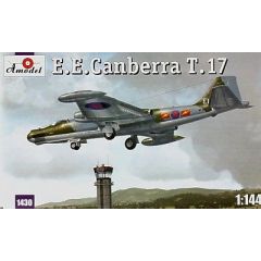 A MODEL 1/144 English Electric Canberra T17 1430