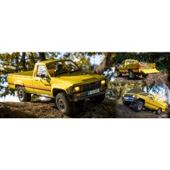 FMS Toyota Hilux 1/18th Ready to Run Scaler Truck