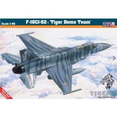 Mister Craft 1:48 F-16CJ-52 Tiger Demo Team kit