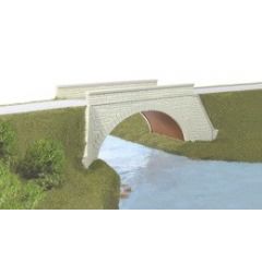 Wills OO Gauge River / Canal Bridge Plastic Kit SS82