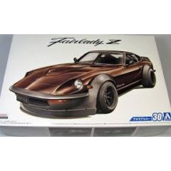 NISSAN S30 FAIRLADY Z AEROCUSTOM 1975  1:24